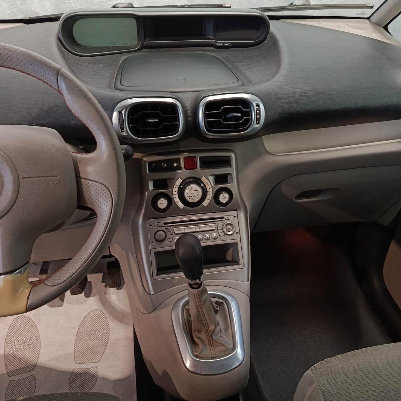 Citroen C3 PICASSO 1.4 BENZINA NEOPATENTATI EXCLUSIVE
