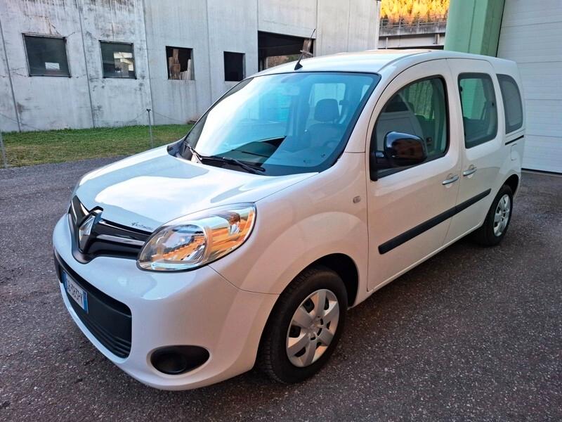 RENAULT Kangoo 1.5 dCi 95CV AUTOVETTURA
