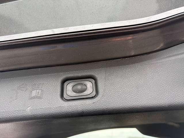 Ford S-Max S-Max 2.0 tdci Titanium 7 POSTI