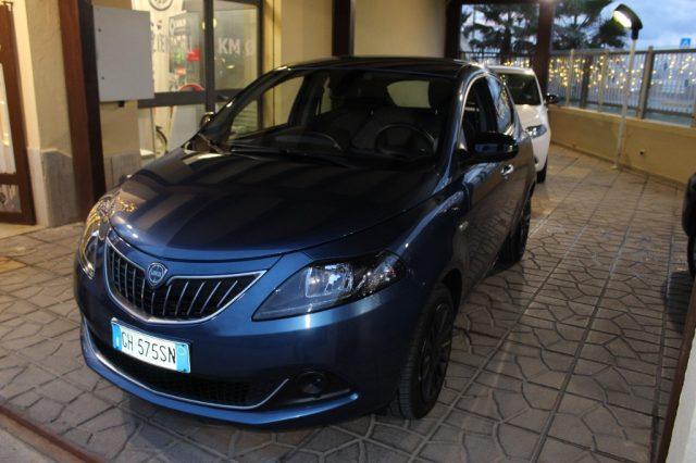 LANCIA Ypsilon 1.0 FireFly 5 porte S&S Hybrid Ecochic Silver