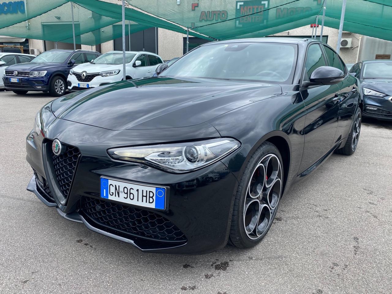 Alfa Romeo Giulia 2.2 190 CV AT8 Sprint Total Black