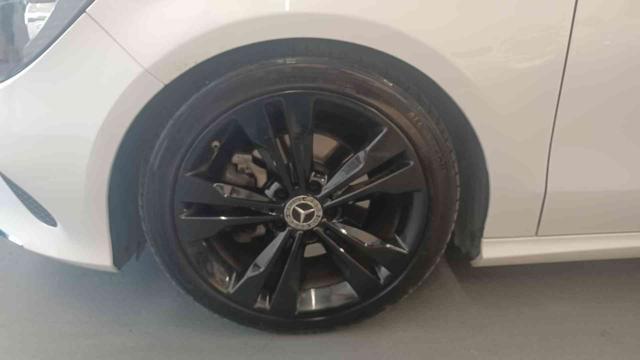 MERCEDES-BENZ CLA 180 d S.W. Premium GARANZIA ASSICURATIVA!