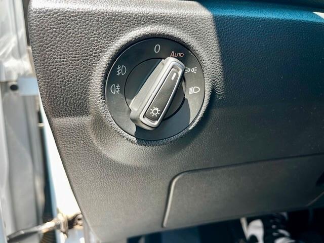 Volkswagen T-Roc 1.6 tdi Style "COCKPIT / TELECAMERA / PDC "