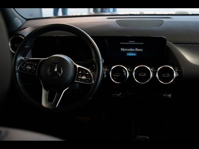 MERCEDES-BENZ GLA 200 d Automatic Sport Plus