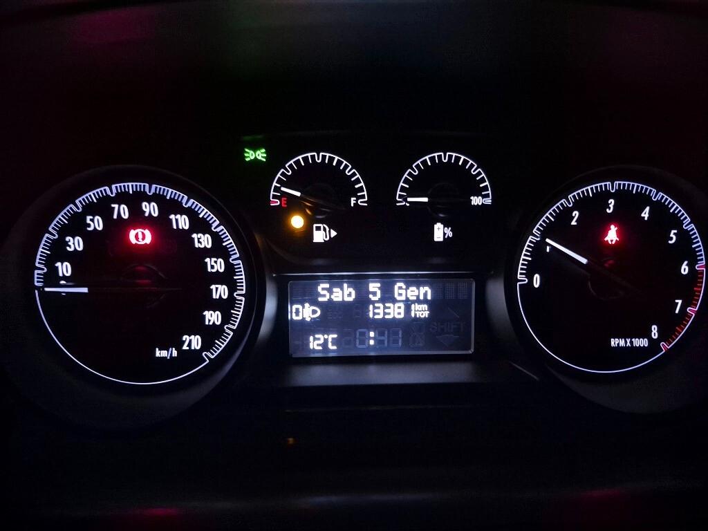 Lancia Ypsilon 1.0 FireFly 5 porte S&S Hybrid Ecochic Gold