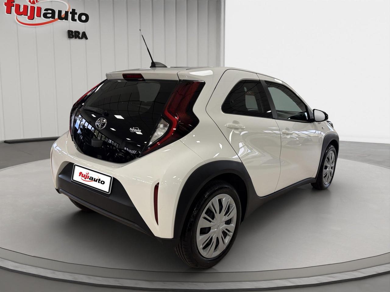 Toyota Aygo X 1.0 Active 72cv