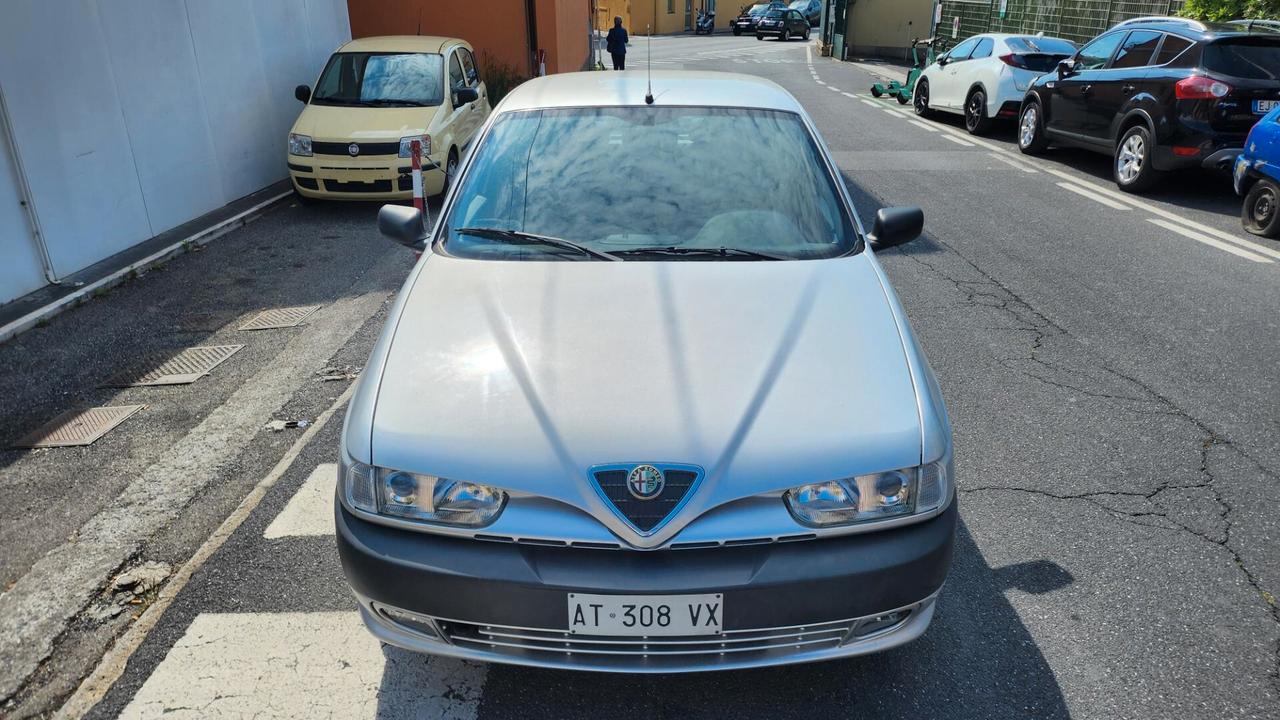 Alfa Romeo 146 1.4i 16V Twin Spark cat L