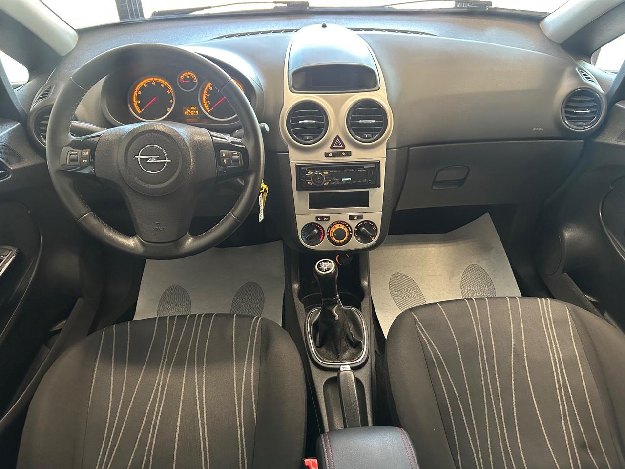 Opel Corsa - 1.2 benzina 80cv OK NEOPATENTATI