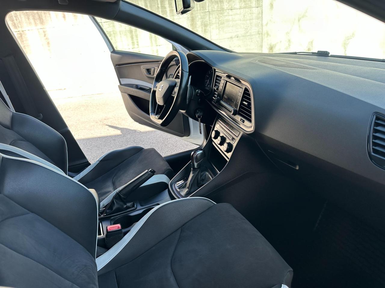 Seat Leon 5 Porte Leon 5p 2.0 tsi Cupra s&s 280cv dsg