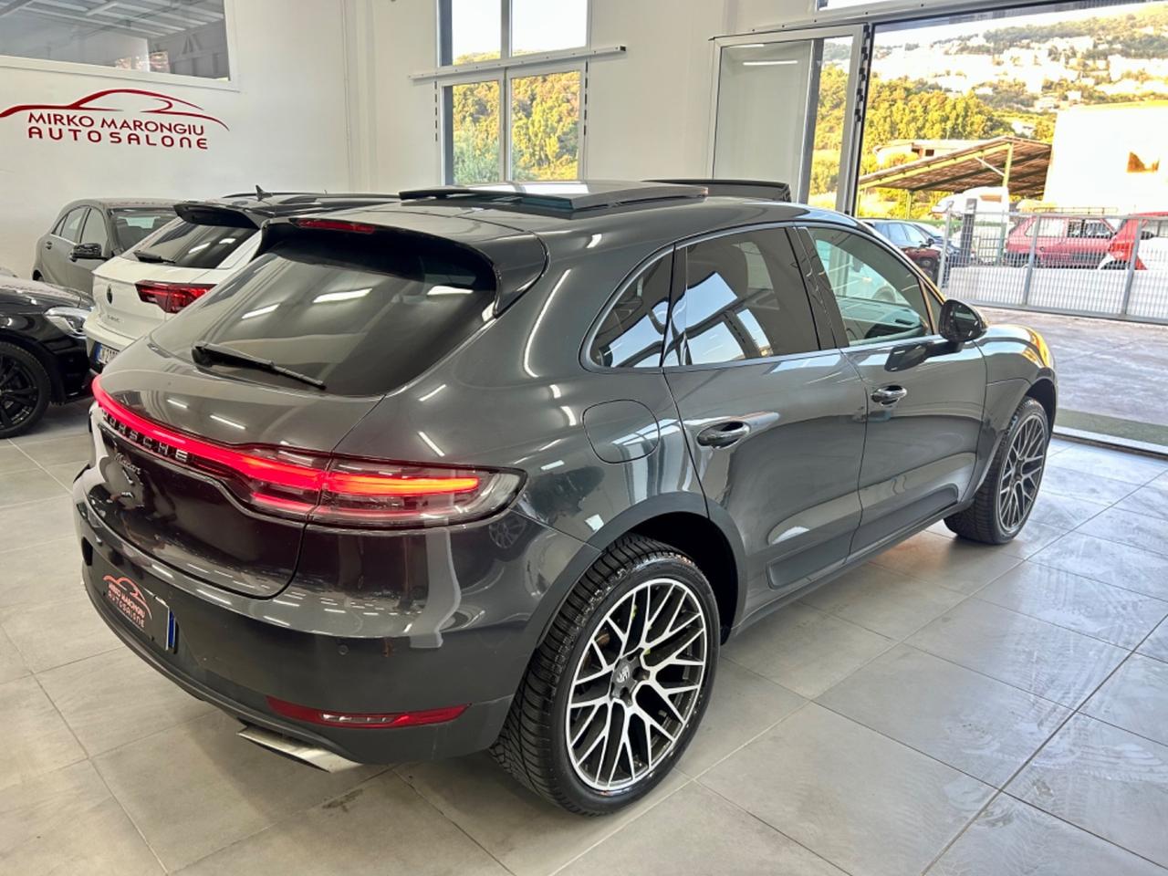 Porsche Macan 2.0 245cv FULL OPTIONAL finanziabile
