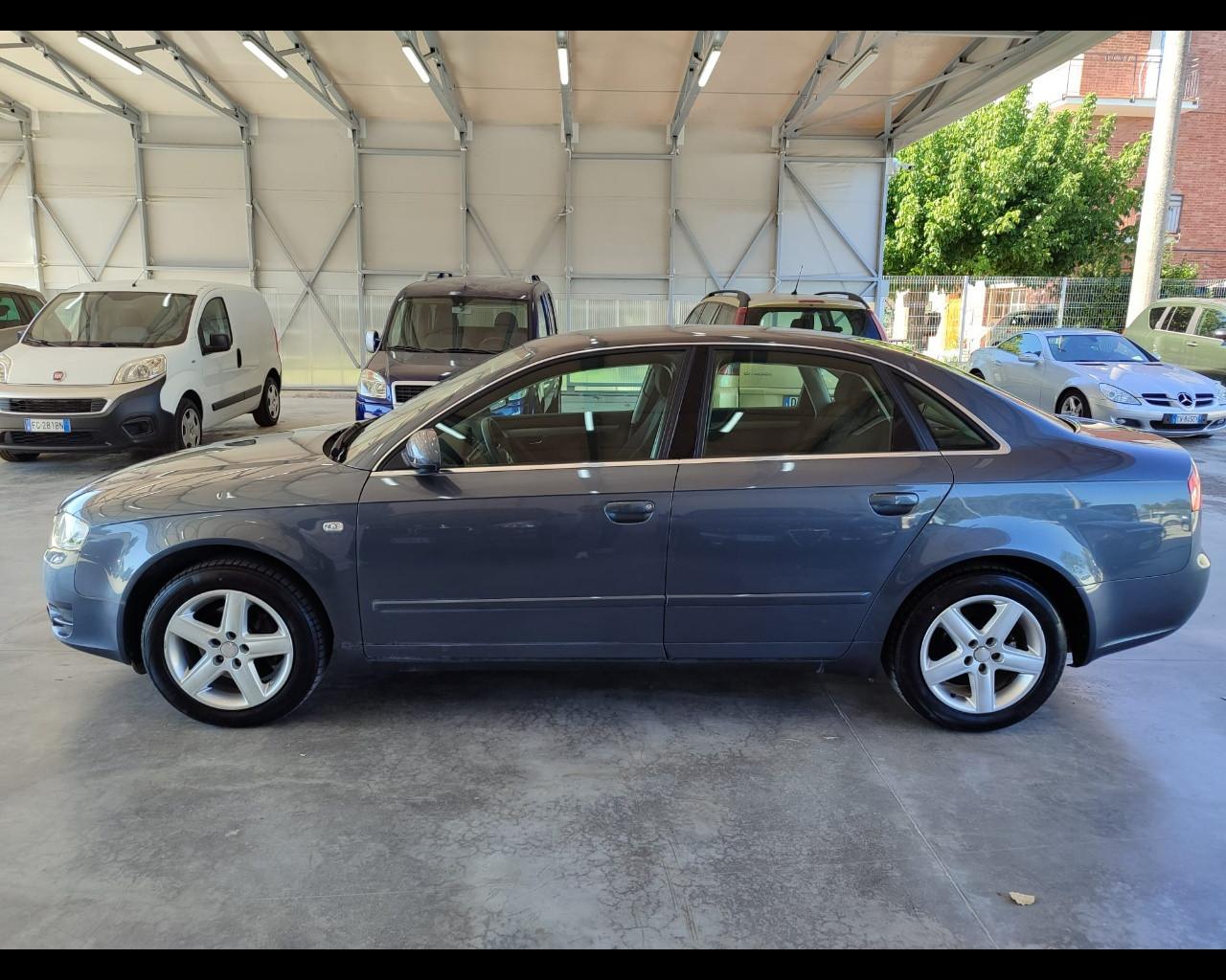 AUDI A4 3ª serie - A4 1.9 TDI