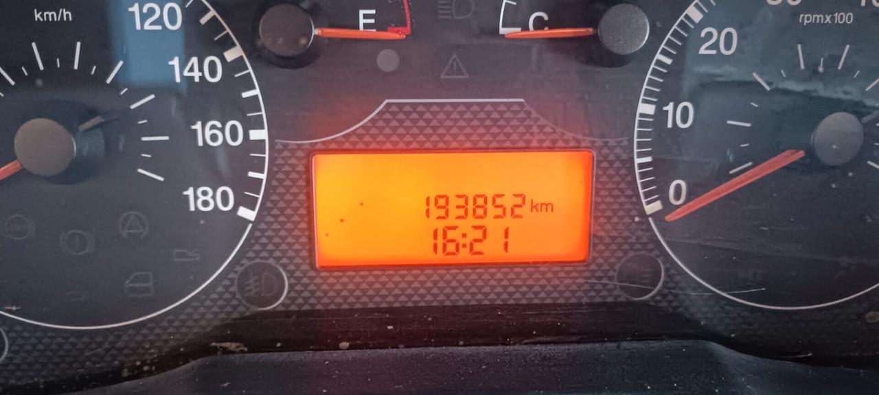Fiat Qubo 1.3 MJT 75 CV Dynamic 5P