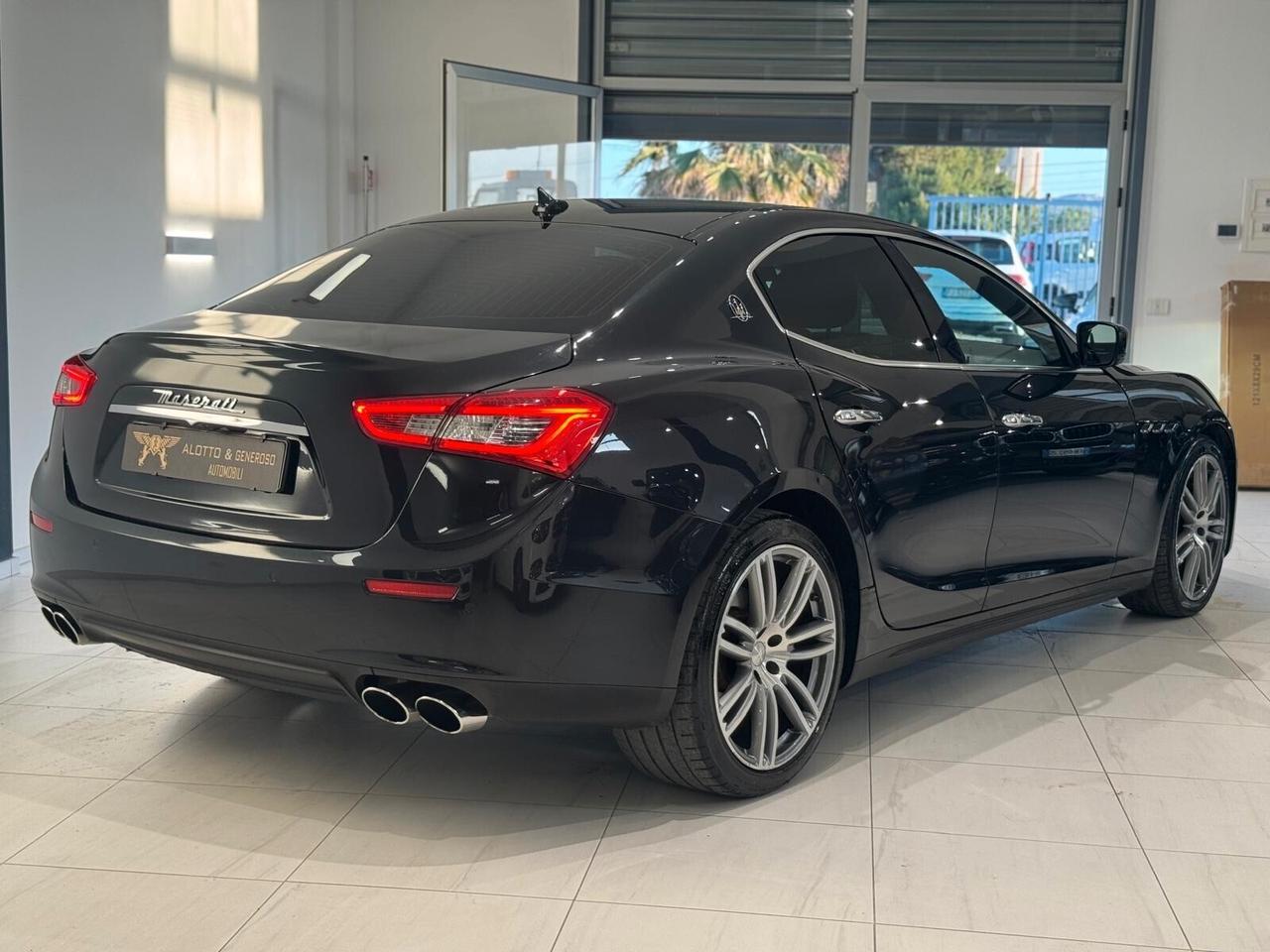 Maserati Ghibli 3.0 V6 Diesel 275 CV 10.2016