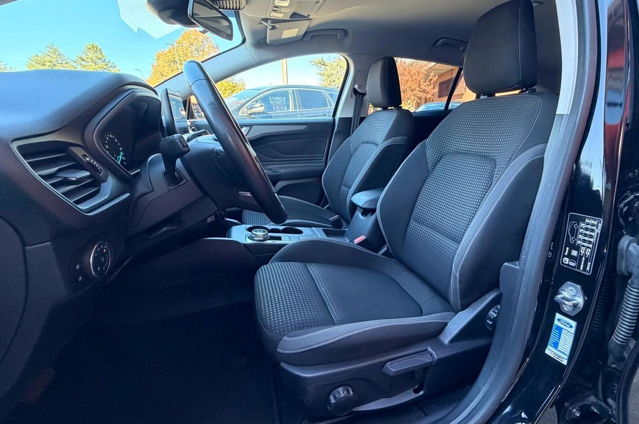 FORD FOCUS 1.5 ECOBLUE BUSINESS SW 120CV - FULL LED, CAR PLAY, NEOPATENTATI