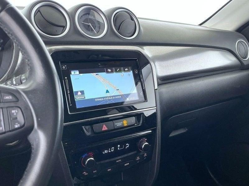 Suzuki Vitara 1.4 Hybrid Top