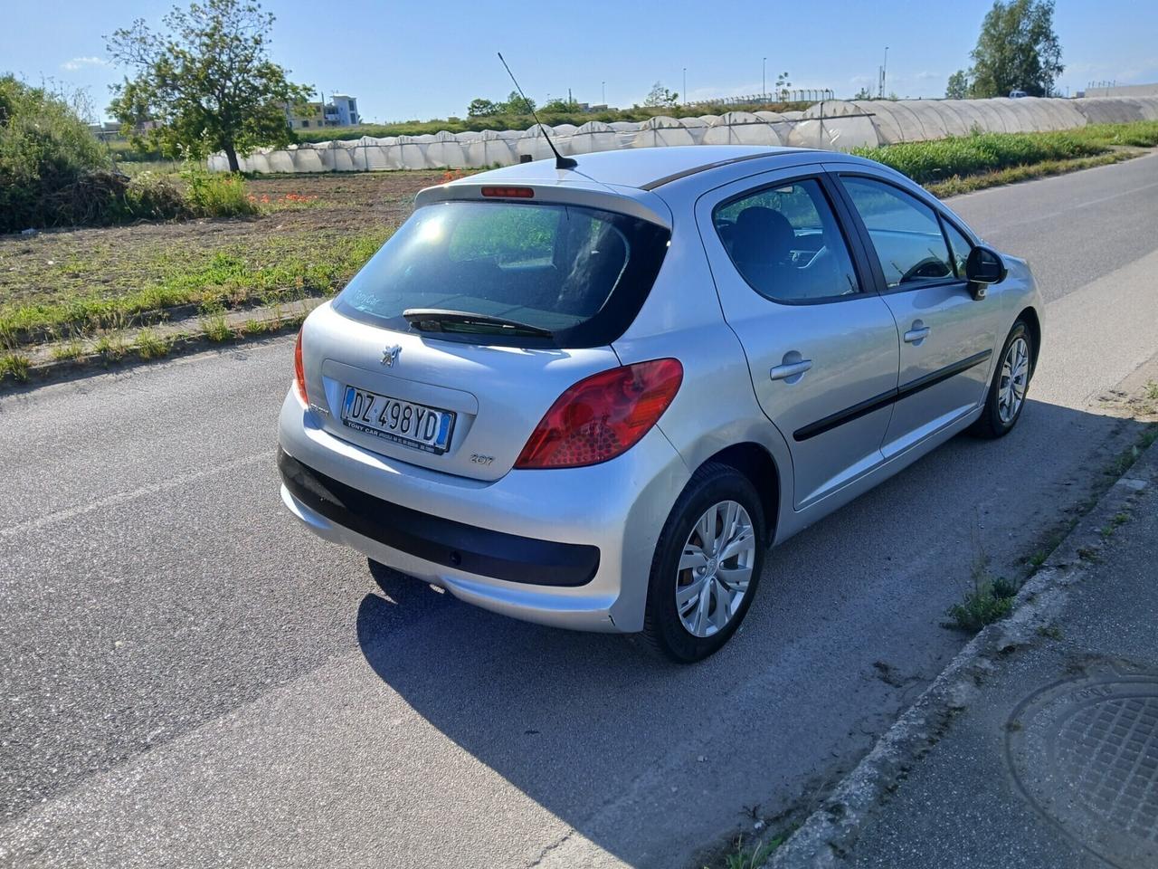 Peugeot207 1.4HDi 70CV 5p. PERFETTE CONDIZIONI