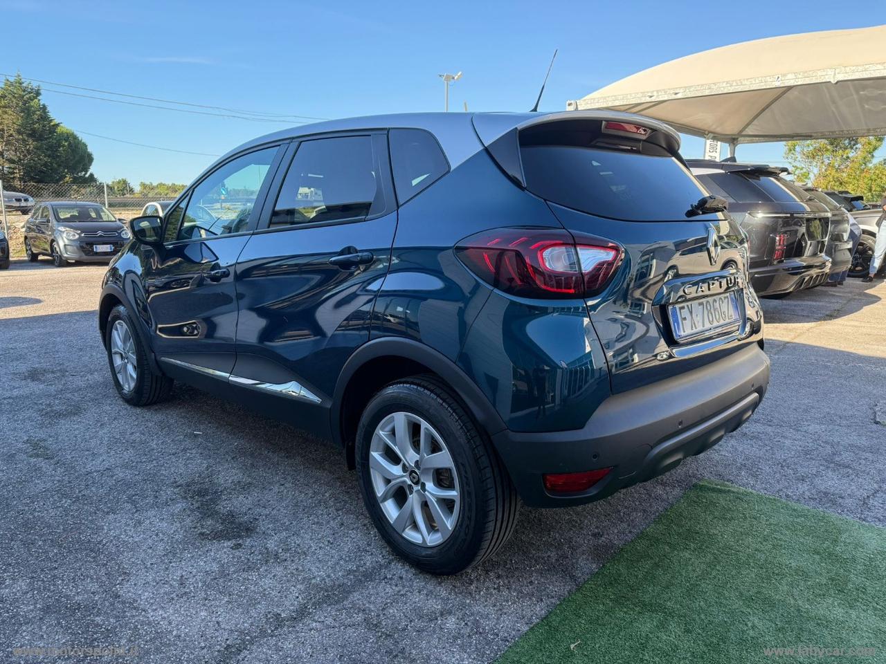 RENAULT Captur dCi 8V 90 CV EDC Sport Edition2
