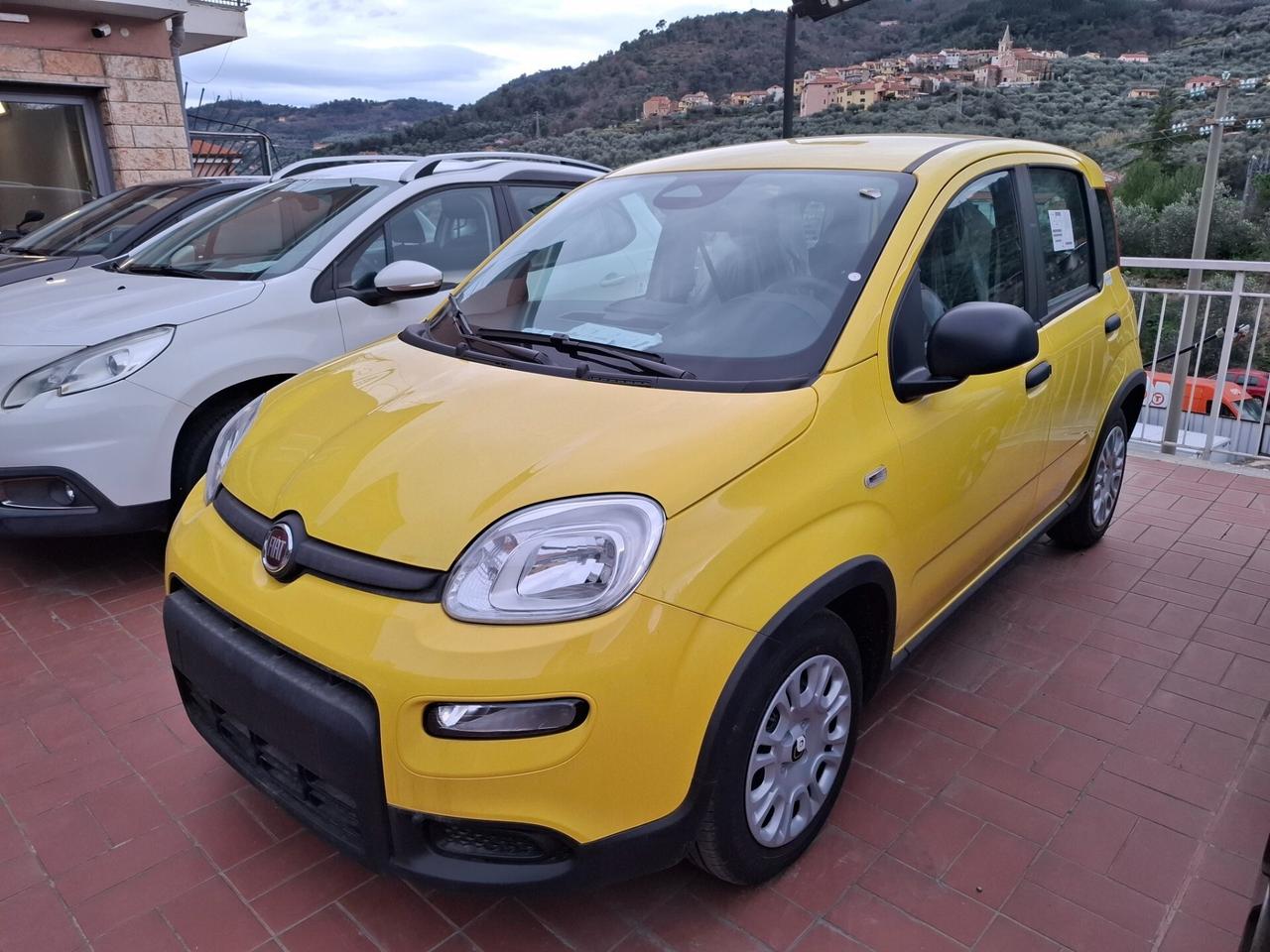 Fiat Panda 1.0 FireFly S&S Hybrid Pandina