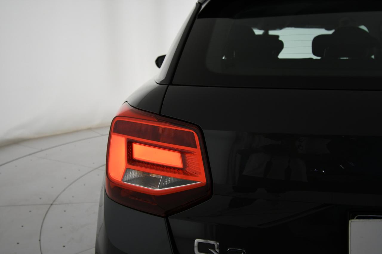 AUDI Q2 30 2.0 tdi Business s-tronic NEOPATENTATI+CAMERA+ACC