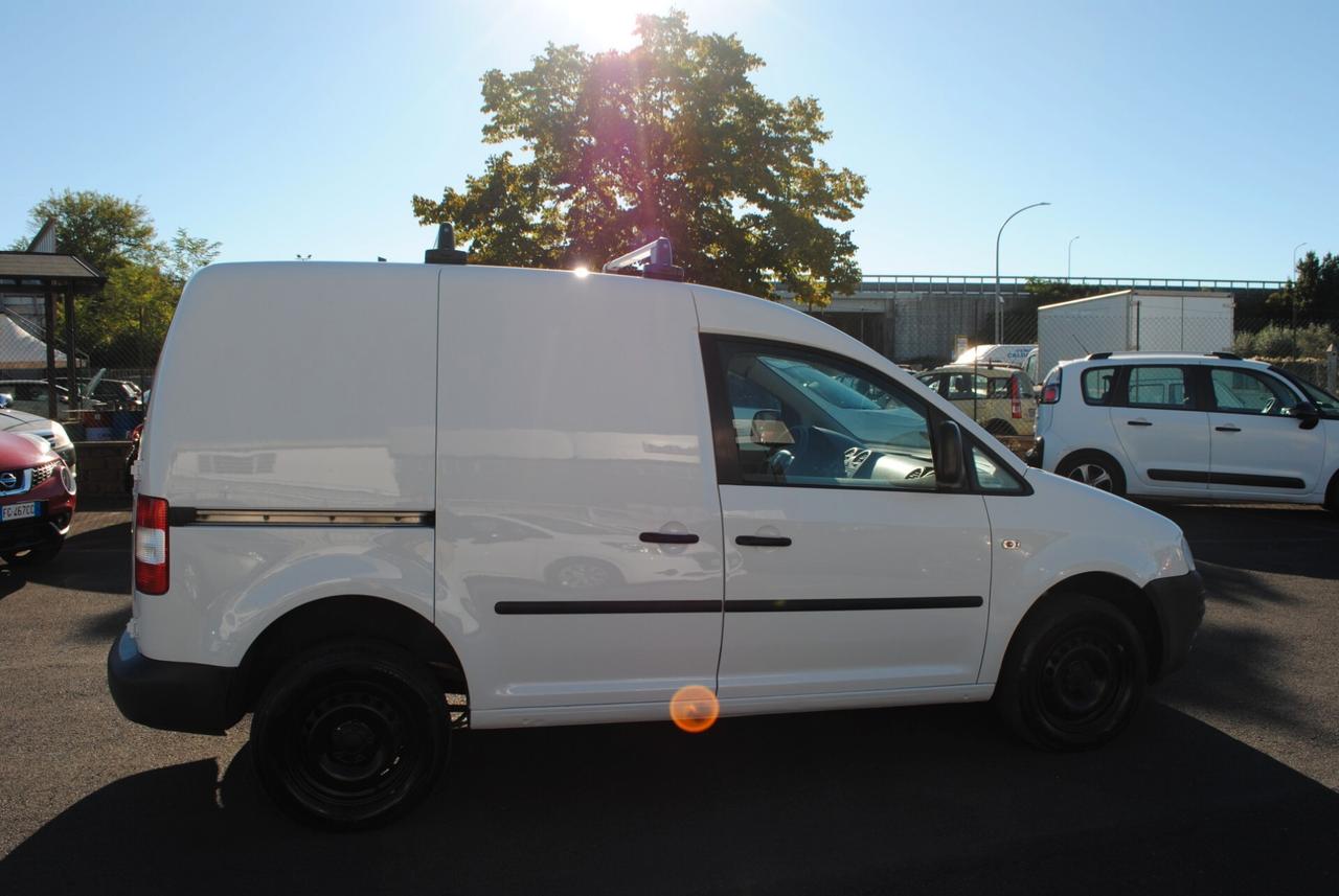 VOLKSWAGEN CADDY 1.9 TDI 105 CV 4x4
