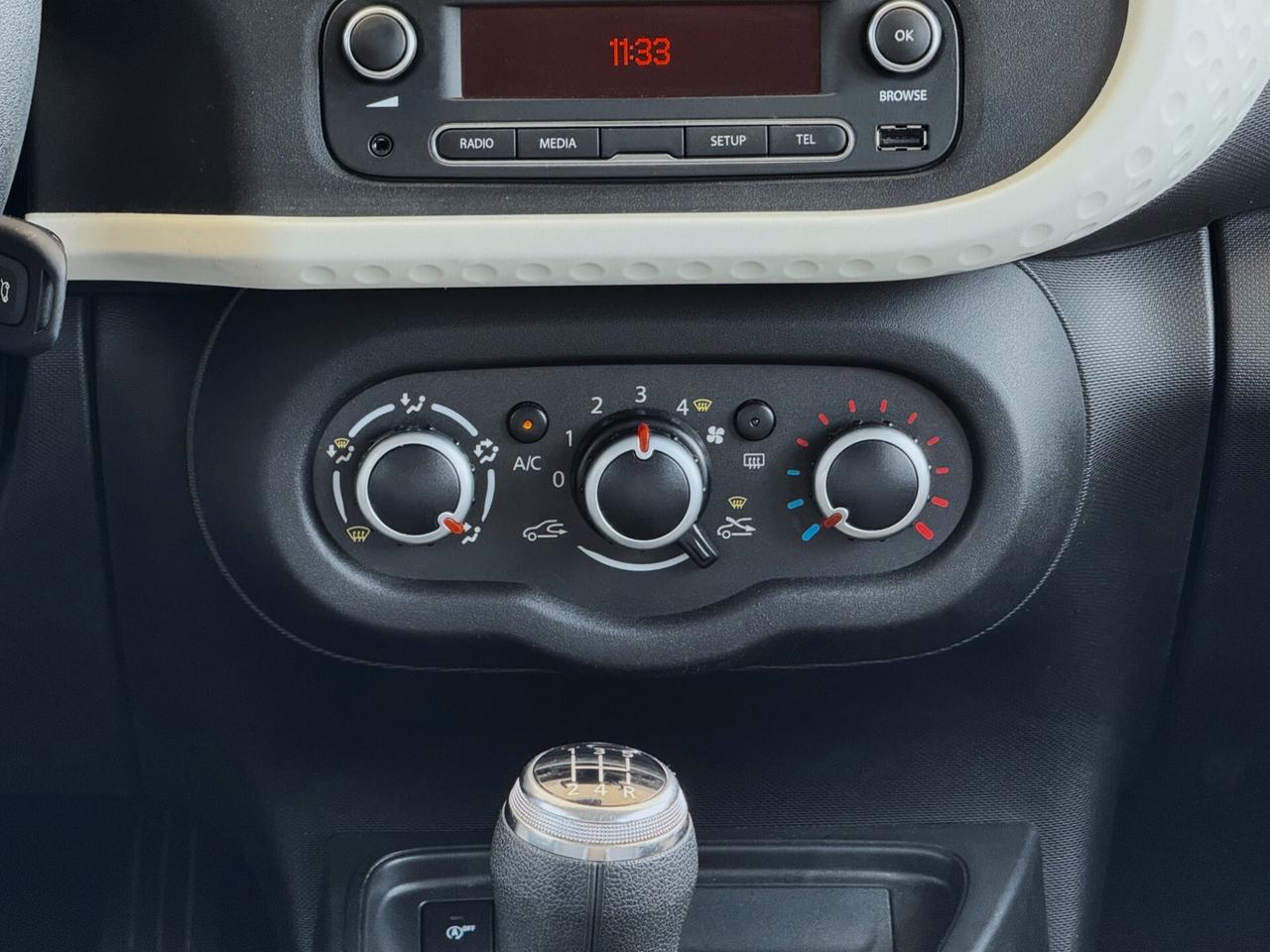 Renault Twingo 1.0 sCe Duel 65CV LED IVA ESP