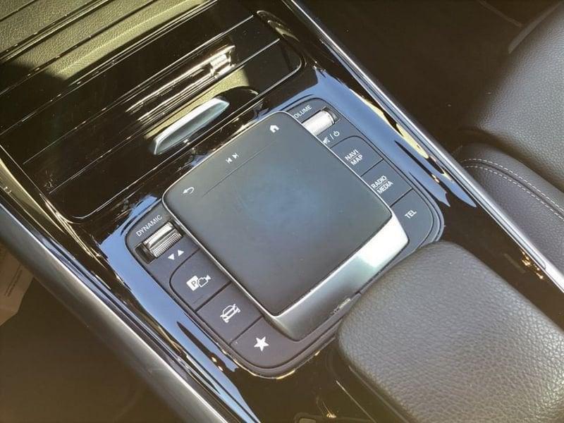 Mercedes-Benz GLA 200 D SPORT PLUS 4MATIC AUTO
