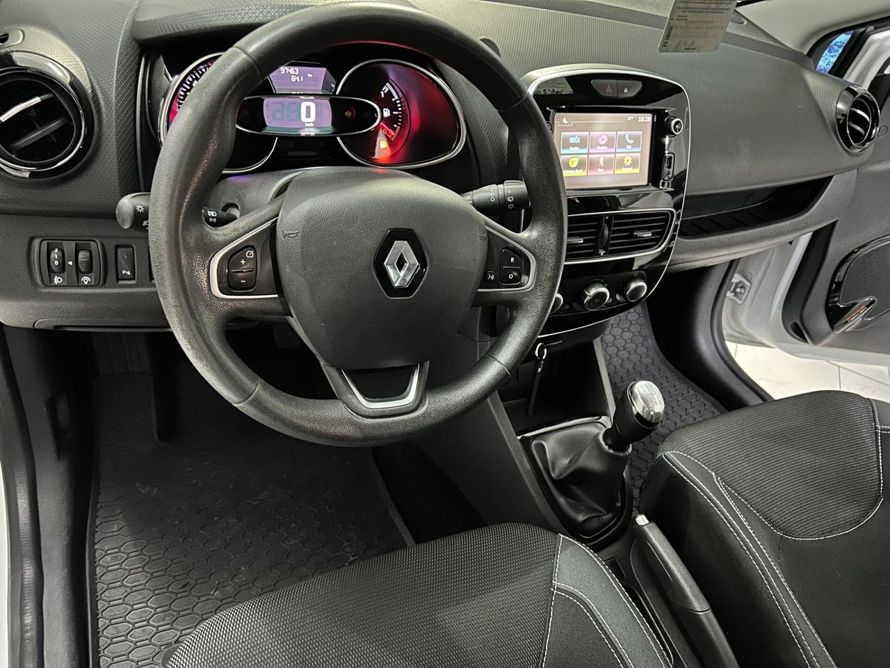 Renault Clio sport 1.2 75CV Zen