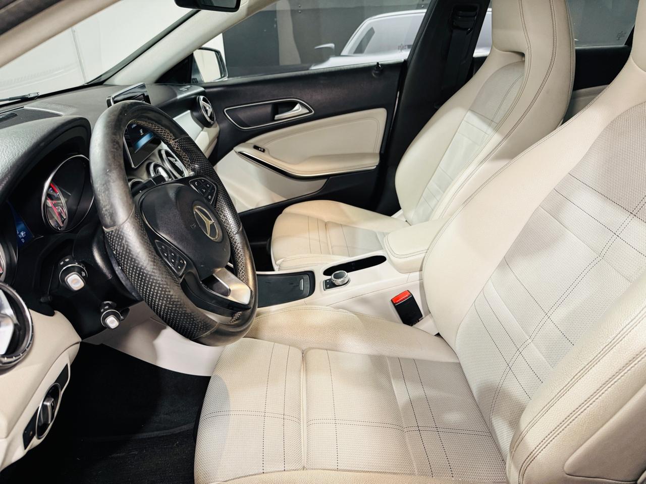 Mercedes-benz CLA 200 CLA 200 d Sport*136 CV*