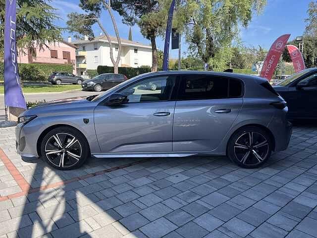 Peugeot 308 BlueHDi 130 S&S EAT8 GT