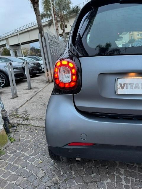 SMART FORTWO COUPE 0.9 TURBO 90 CV AUTOMATICA