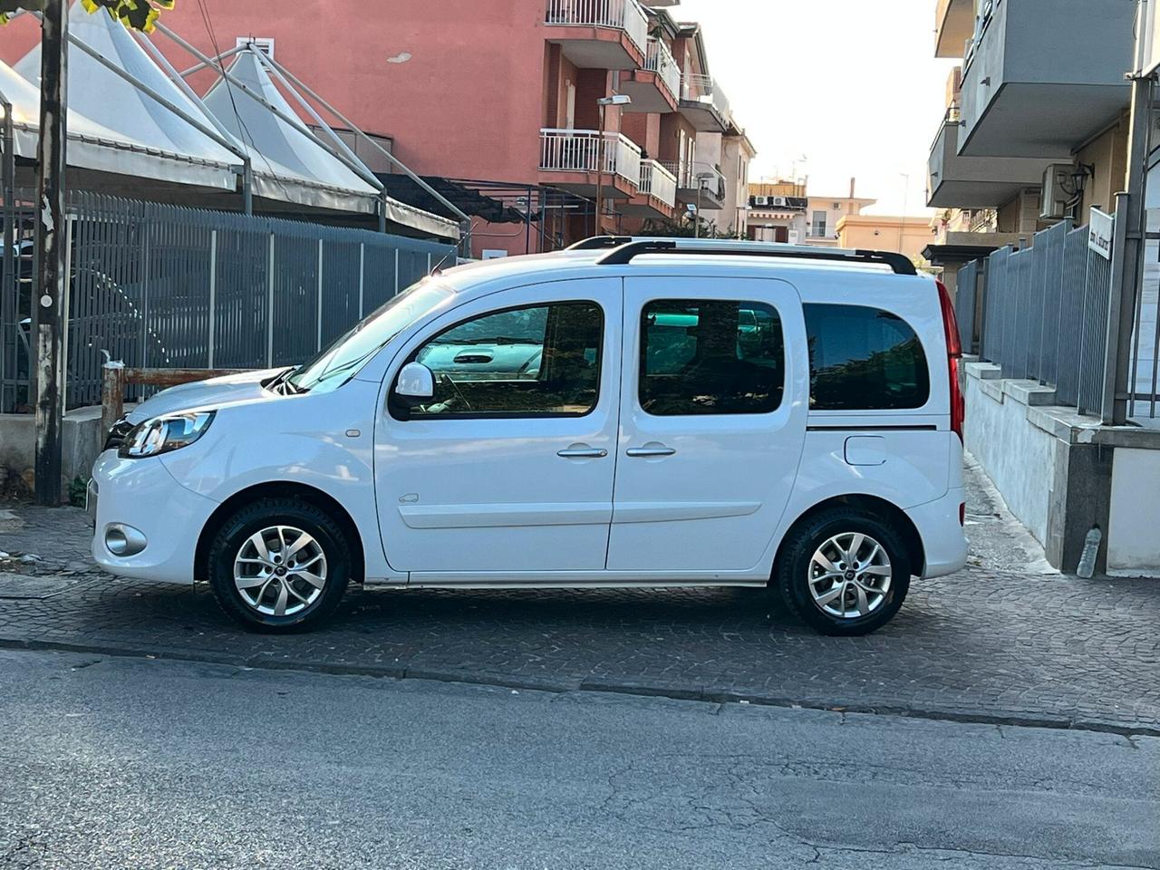 Renault Kangoo Blue dCi 8V 115CV 5 porte Limited2