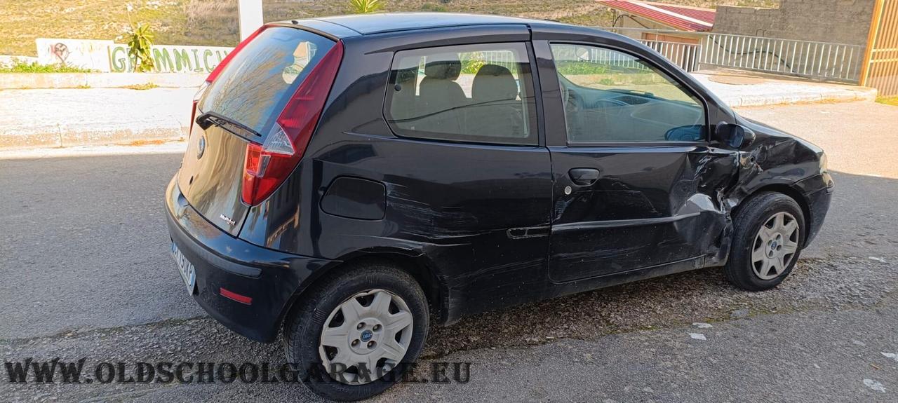 Fiat Punto 1.3 Multijet 16V 3 porte Active (Incidentata)