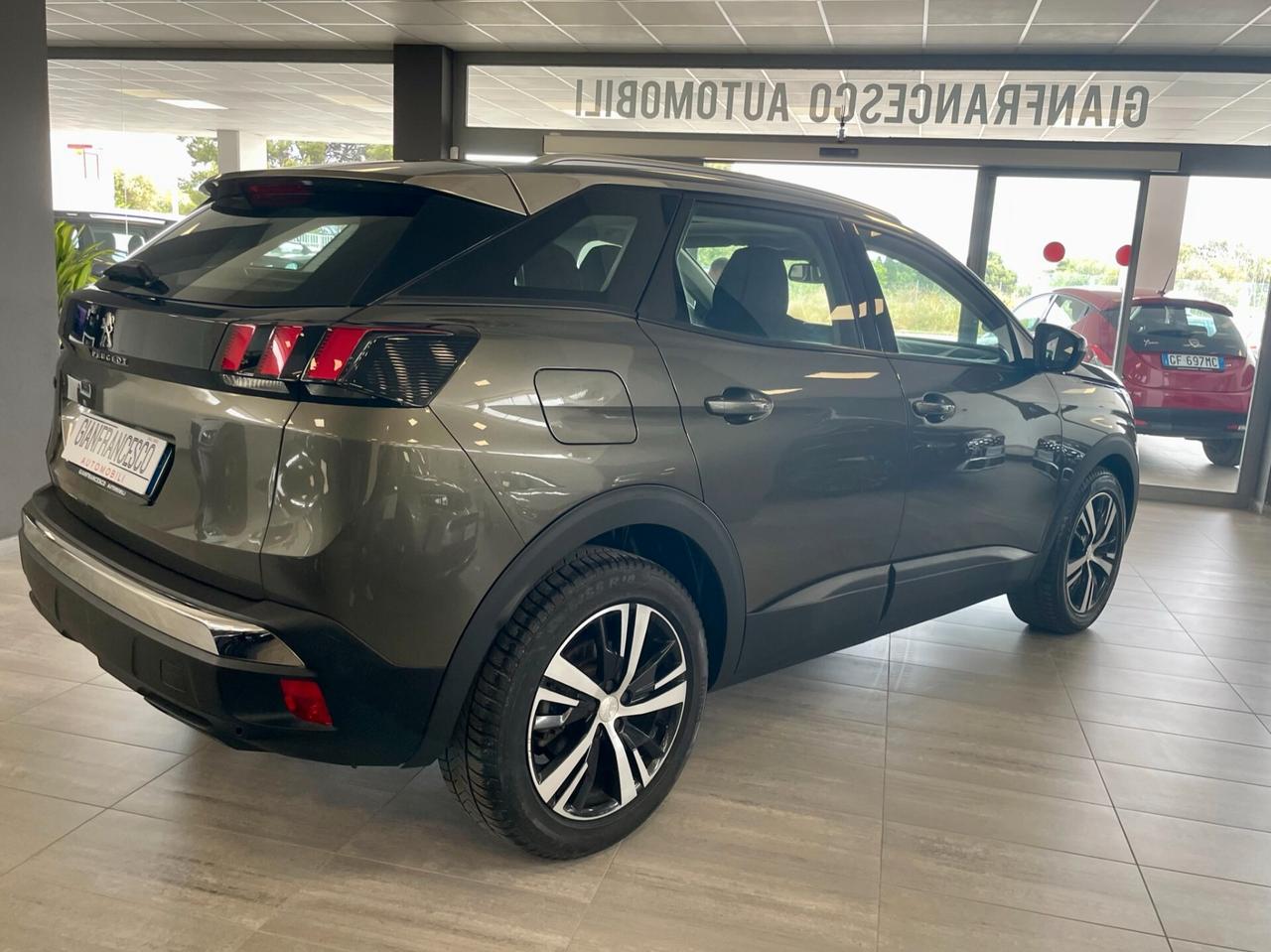 Peugeot 3008 BlueHDi 130cv EAT8 Business