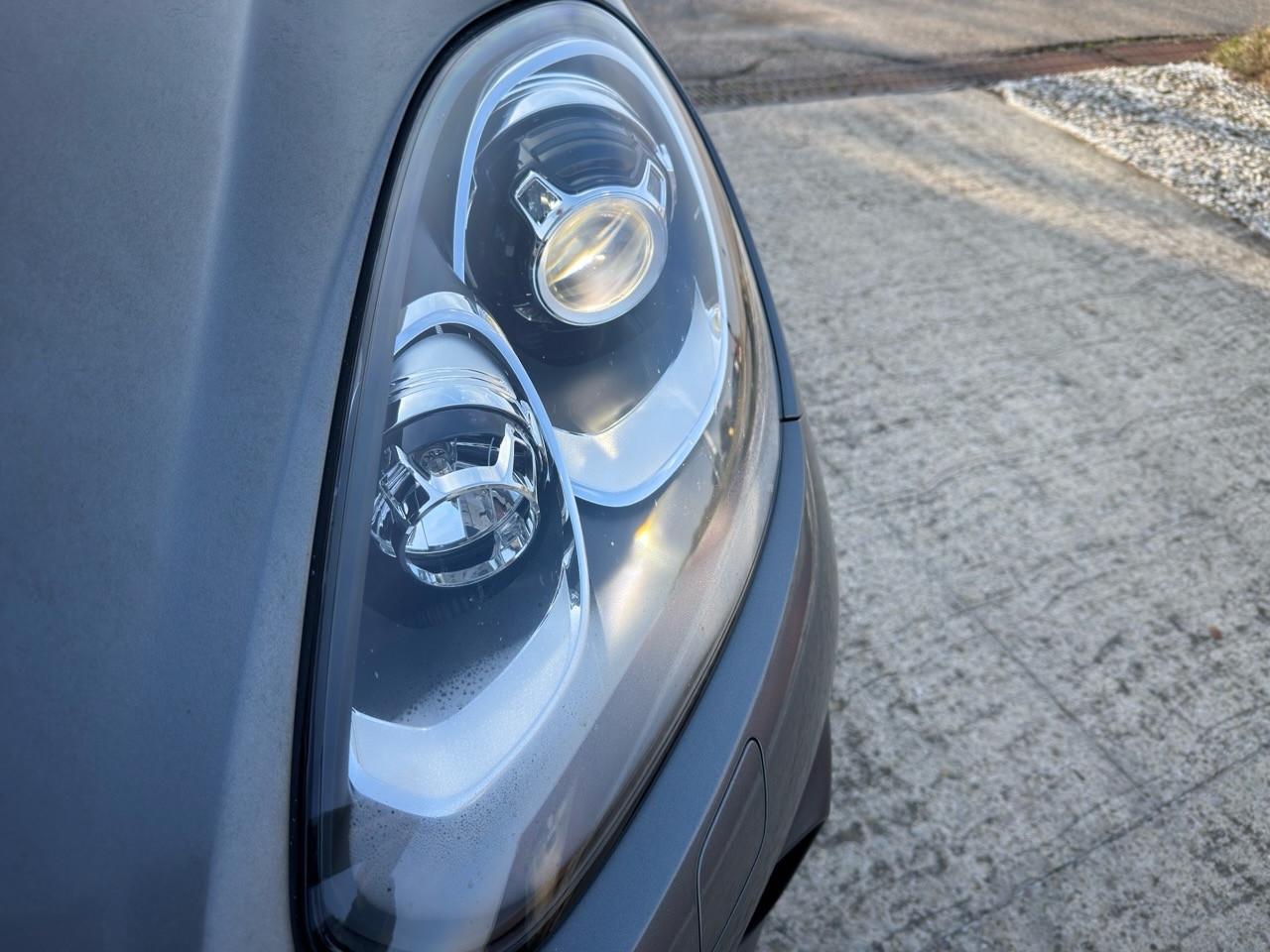 Porsche Cayenne Cayenne 3.0 Platinum Edition tiptronic ALLEST. GTS