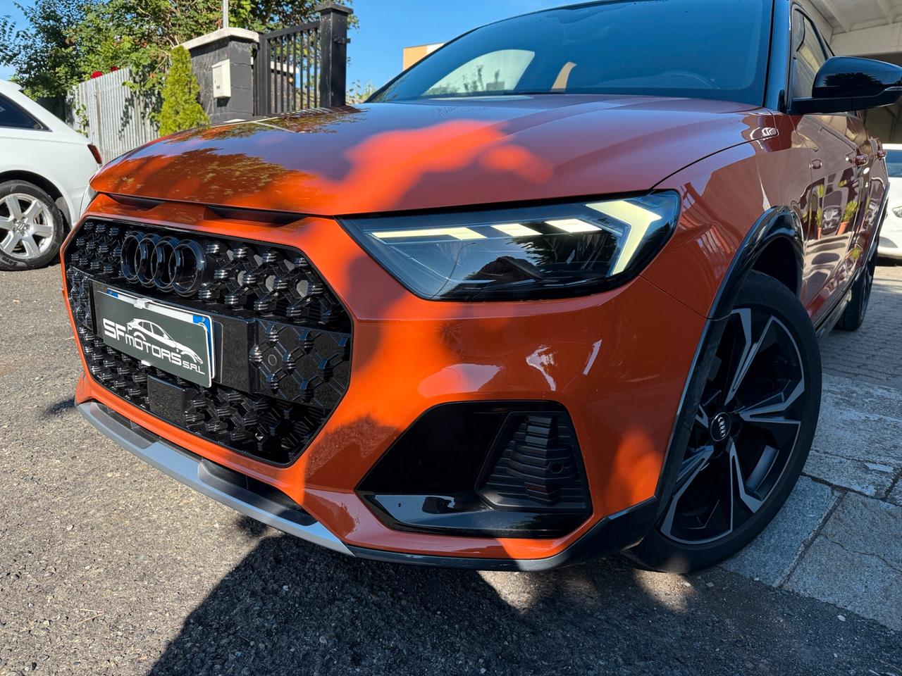 Audi A1 citycarver 30 TFSI Identity Contrast Sline