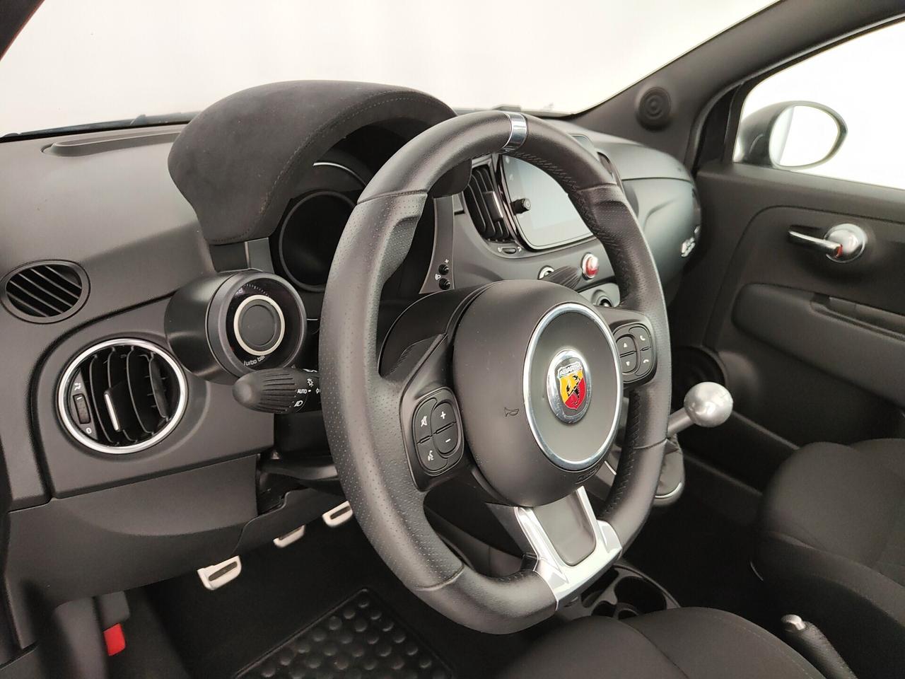 Abarth 595 C 1.4 Turbo T-Jet 165 CV