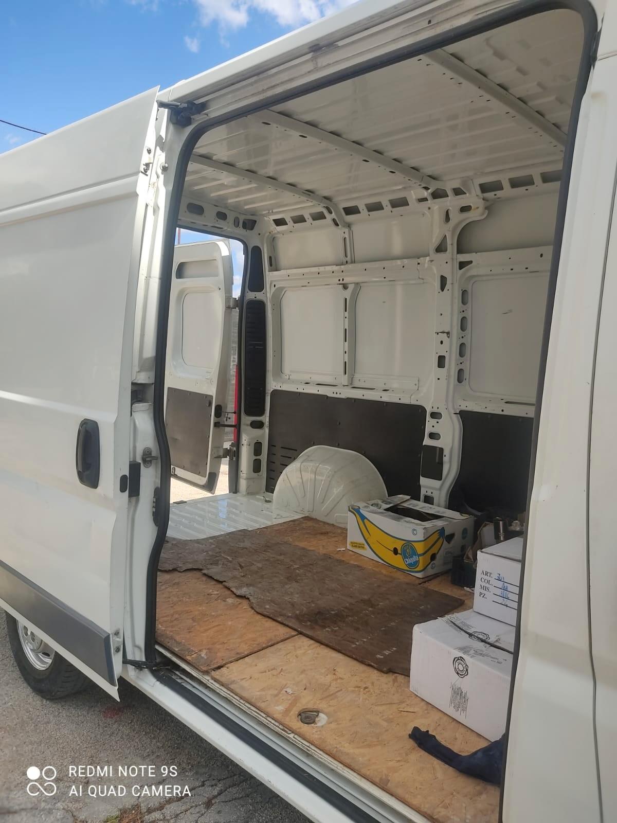 Peugeot Boxer 2.2 CV131