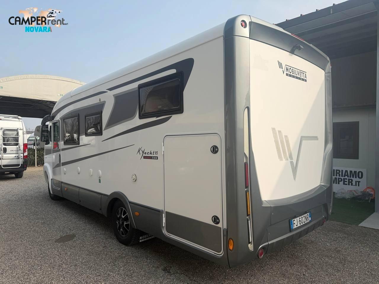 Mobilvetta K.YACHT 85 TEKNO LINE - LETTI GEMELLI IN CODA