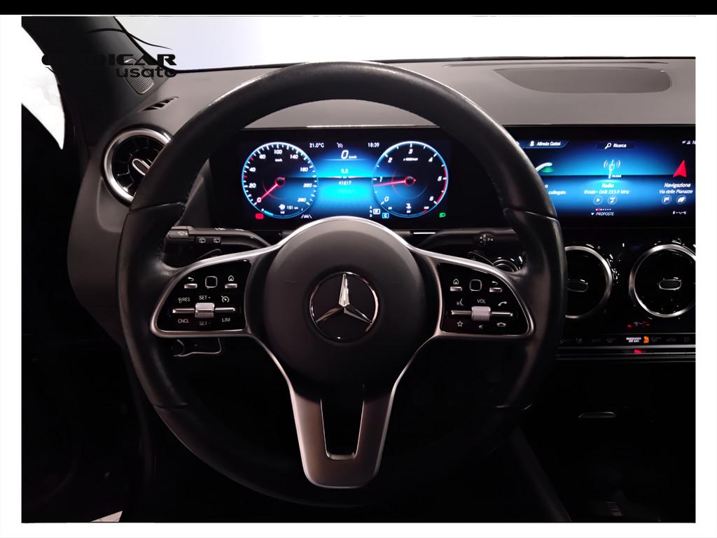 Mercedes-Benz GLA-H247 2020 - GLA 180 d Sport Plus auto