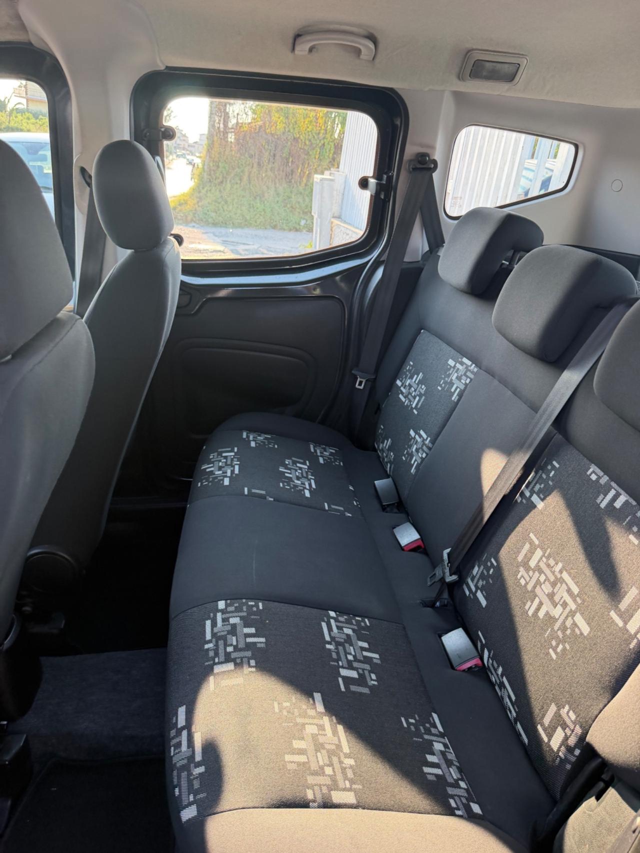 Fiat Qubo 1.4 8V 77 CV Active Natural Power