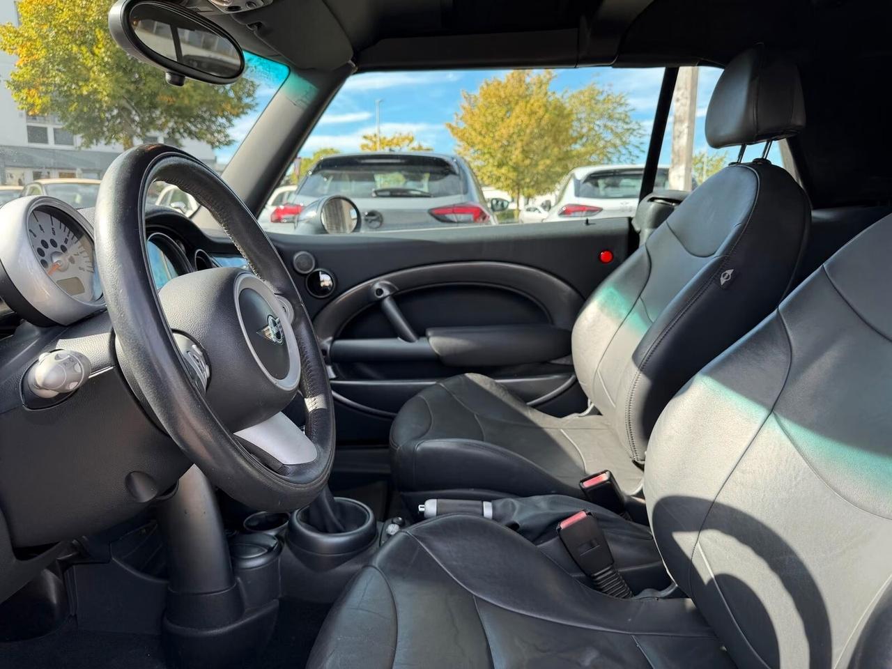 Mini 1.6 16V Cooper Pepper Cabrio