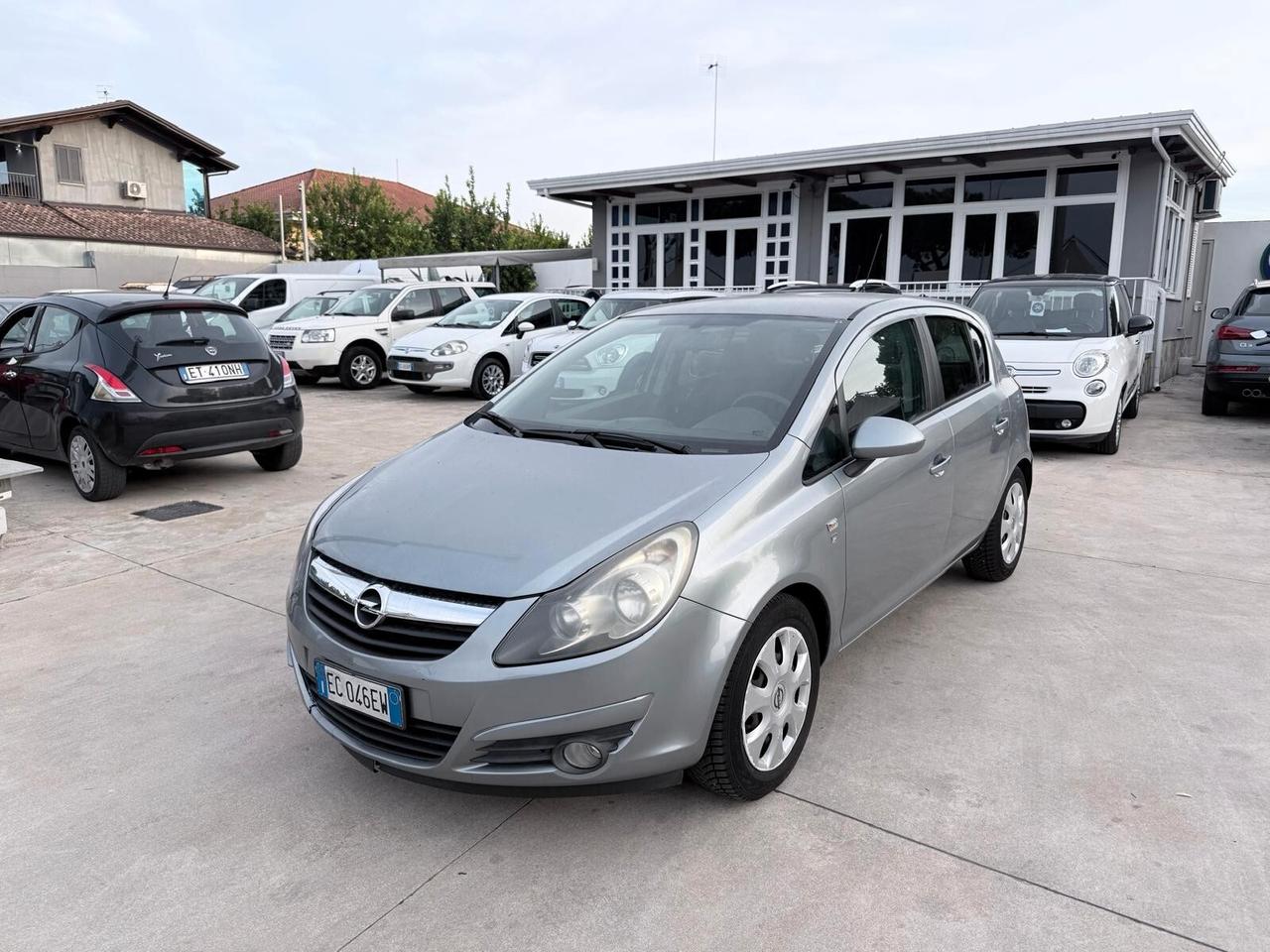 Opel Corsa 1.2 5 porte Edition