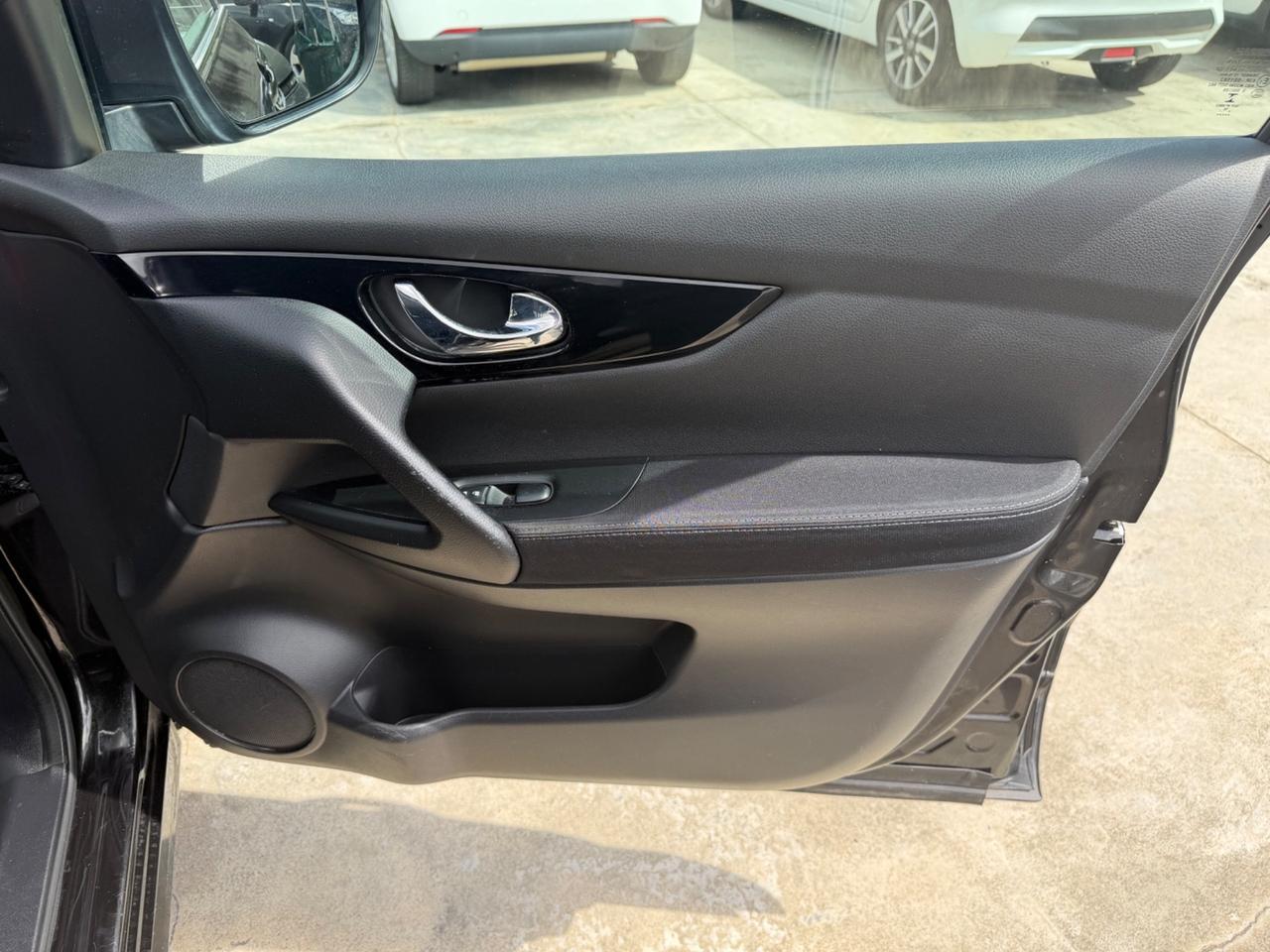 Nissan Qashqai 1.5dci TEKNA 360°/FULL