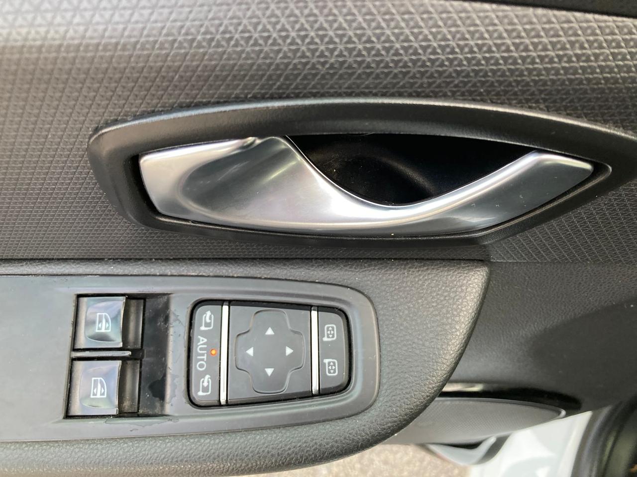 Renault Clio 0.9 TCe 90 LPG Ze #8164