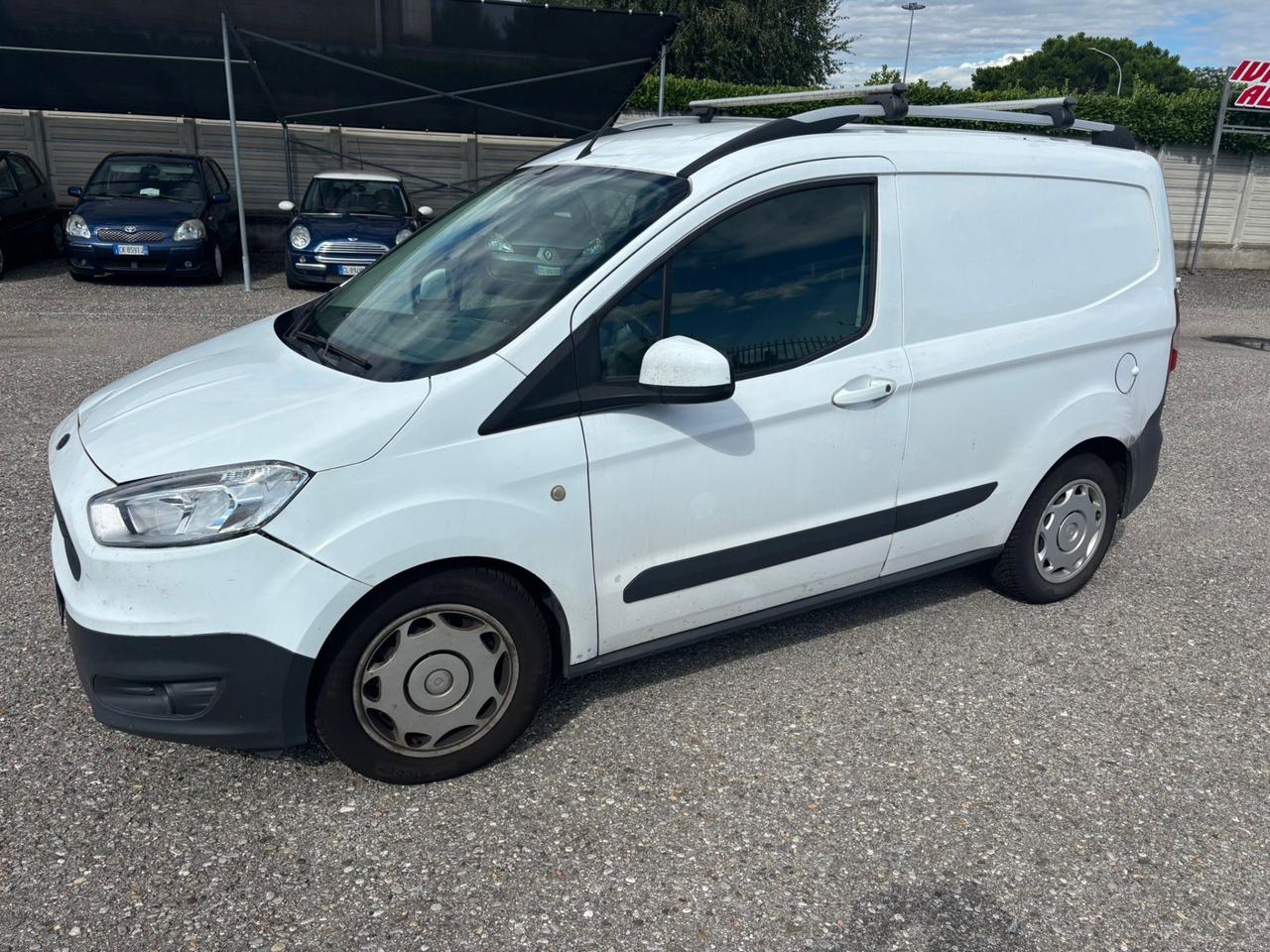 Ford Transit Courier 1.5 TDCi 75CV Van Trend