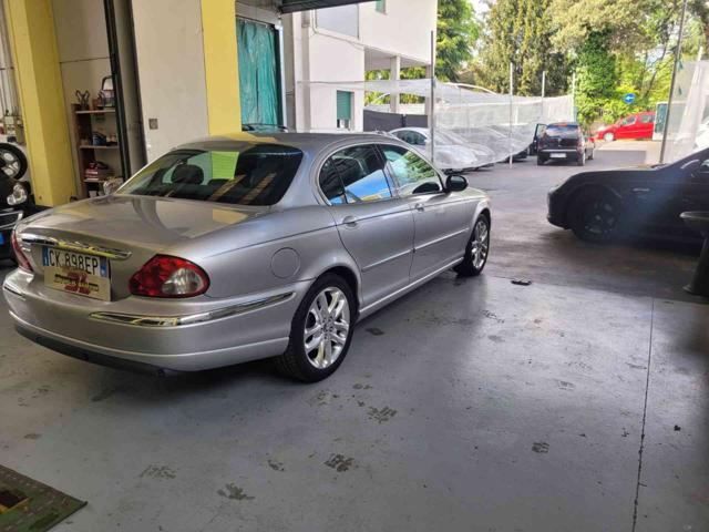 JAGUAR X-Type 2.0D cat Executive EU3