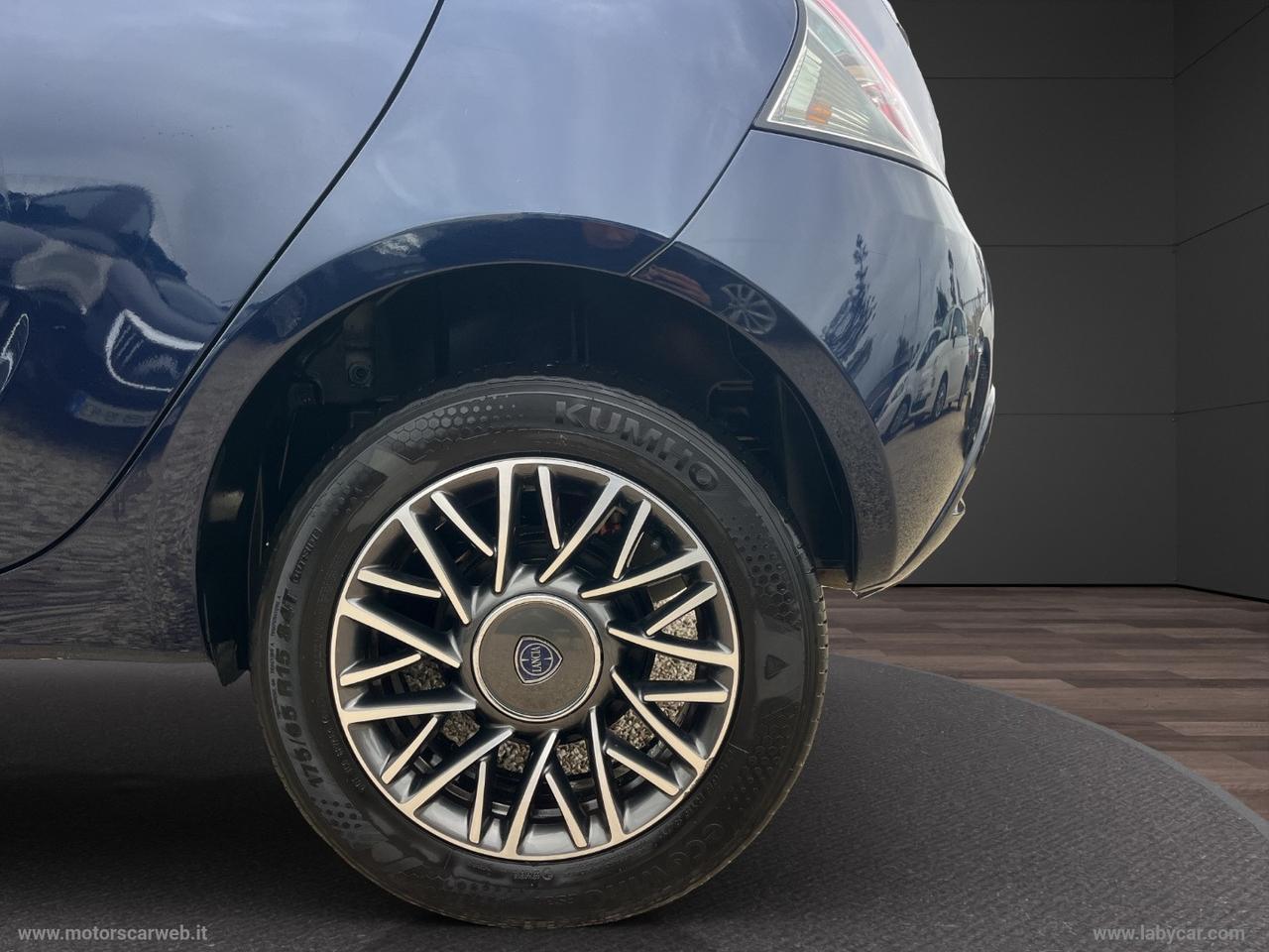 LANCIA Ypsilon 0.9 T.Air 85CV 5p. Met.Ec.Plat.