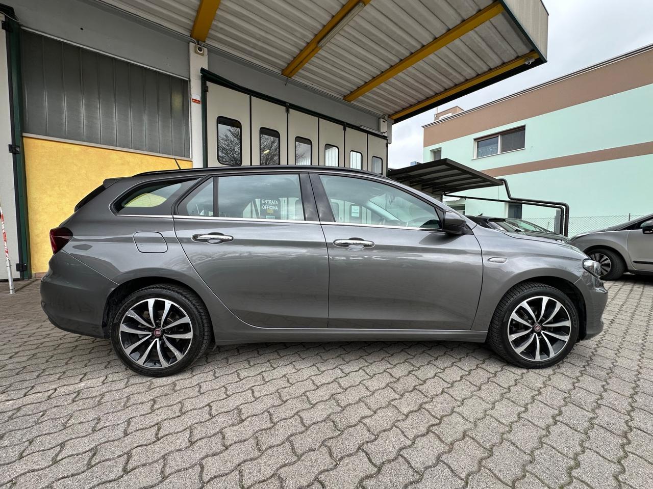 Fiat Tipo 1.6 Mjt S&S SW Lounge