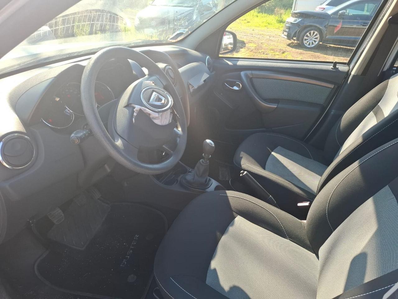 DACIA DUSTER PRESTIGE 1.5 16 SINISTRATA MARCIANTE