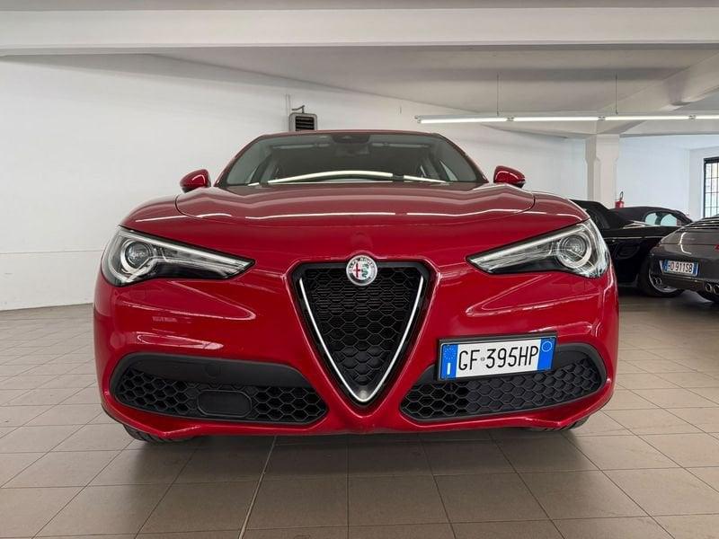 Alfa Romeo Stelvio 2.2 Turbo Diesel 190CV Business AT8 RWD